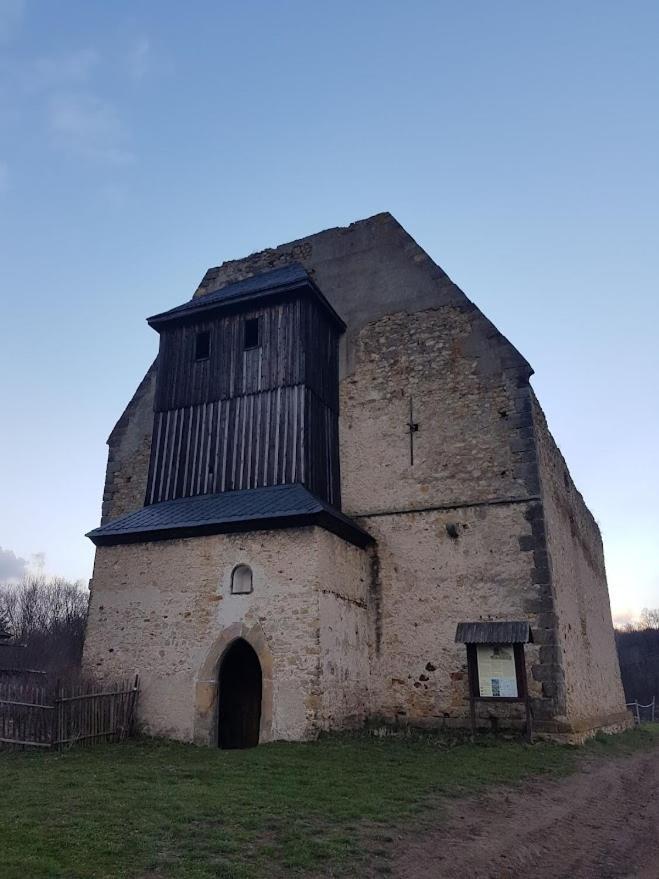 Schupplerova Vila Hostejn Exterior foto